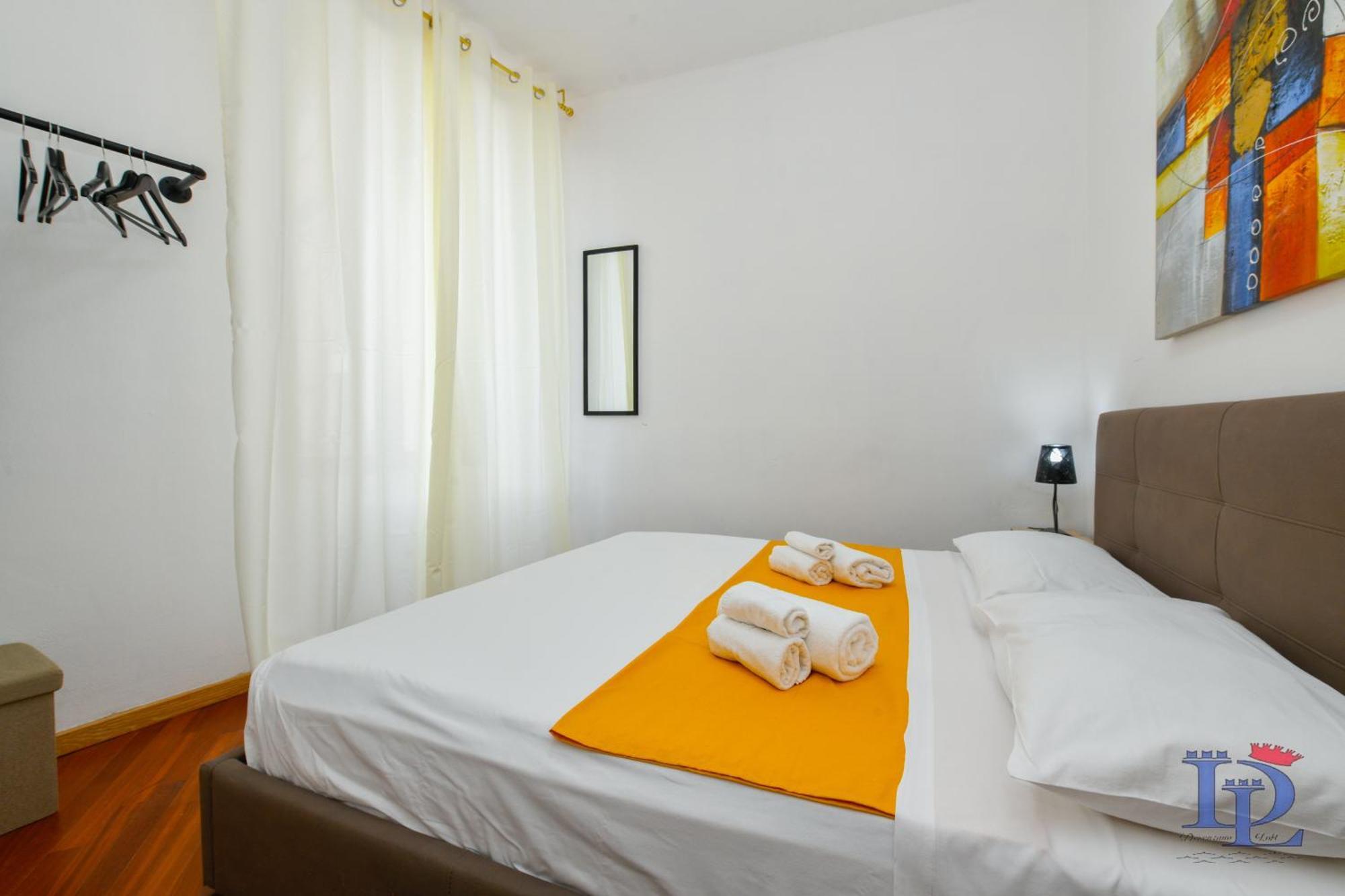 Desenzanoloft Official Partner Marriott Homes & Villas - Let It Be A Dream - Renovation 2025 Lake View Desenzano del Garda Eksteriør billede
