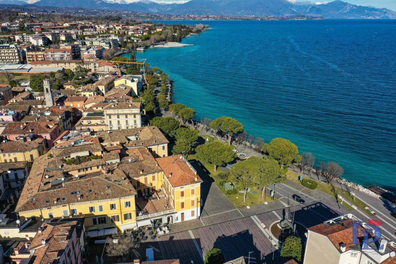 Desenzanoloft Official Partner Marriott Homes & Villas - Let It Be A Dream - Renovation 2025 Lake View Desenzano del Garda Eksteriør billede